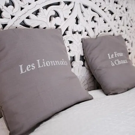 Les Doyennes Bed & Breakfast
