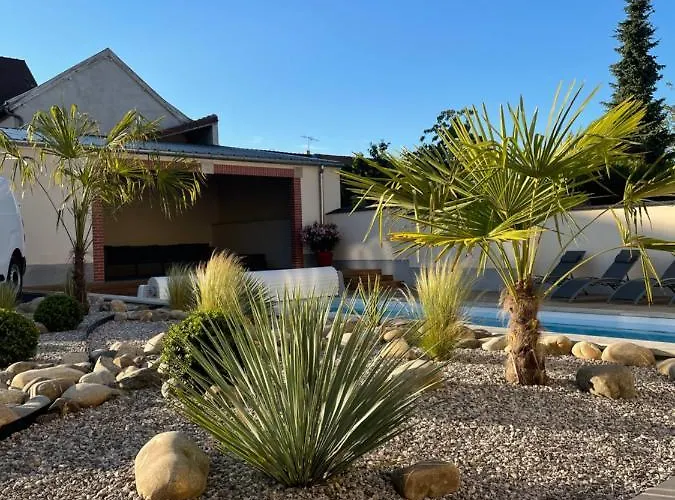 לינה וארוחת בוקר Les Doyennes